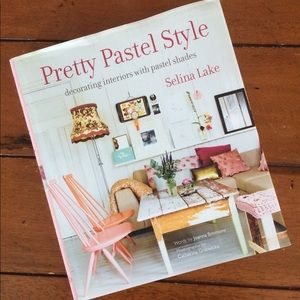 Pretty Pastel Style Book